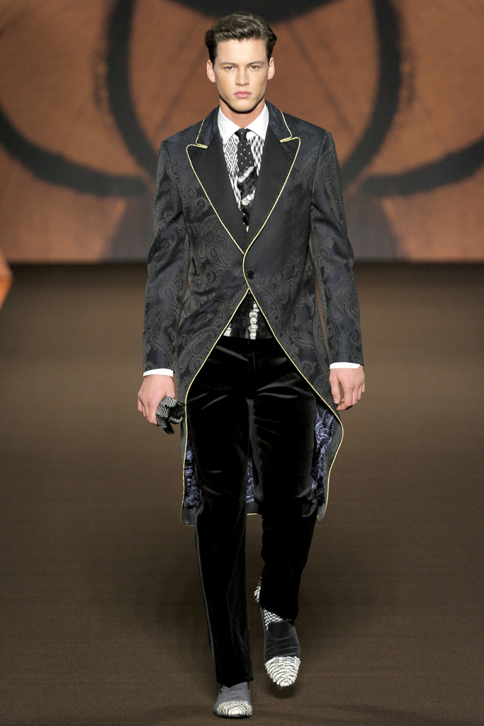 Etro 2012ﶬbDƬ